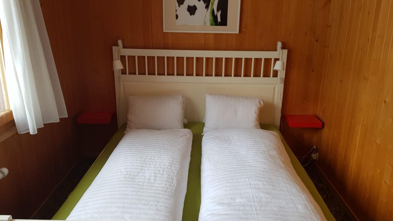 Schlafzimmer mit Doppelbett Schlafzimmer mit Doppelbett